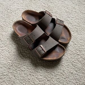 Arizona Birkenstocks Mocha